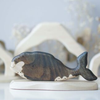 Bowhead whale mom wooden toy, painted with sparkle