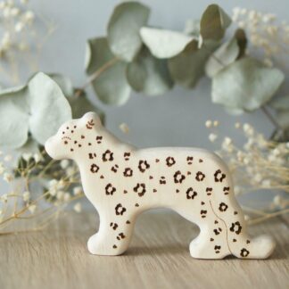 Wooden snow leopard toy (dad) with sparkle