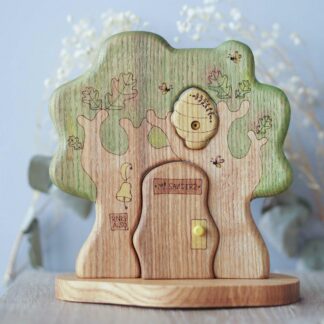 Tree house Winnie the Pooh