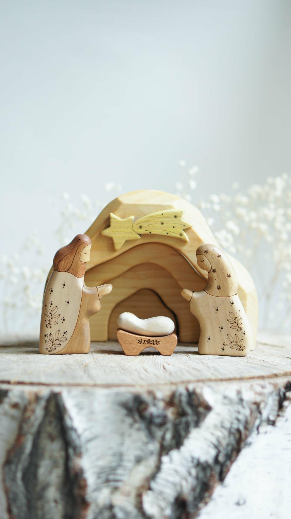 Nativity scene (with Puzzle Stone)